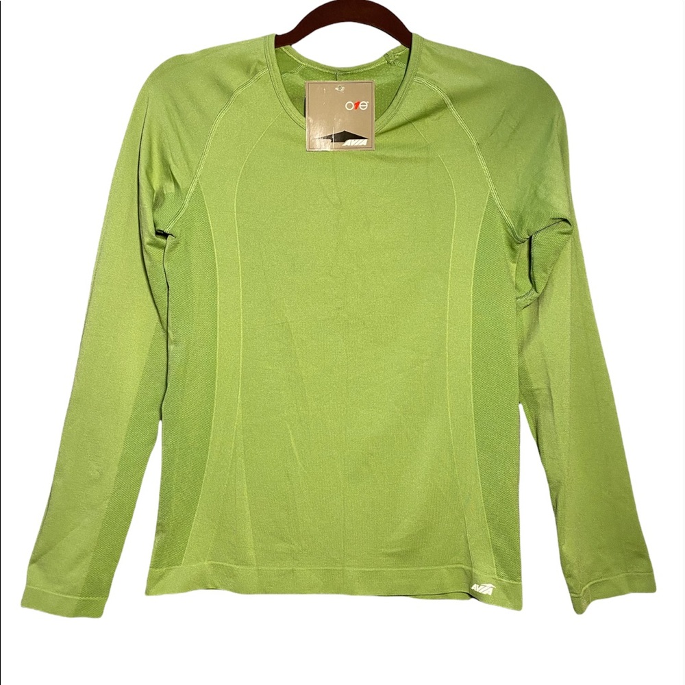 Avia long sleeve stretchy/workout shirt